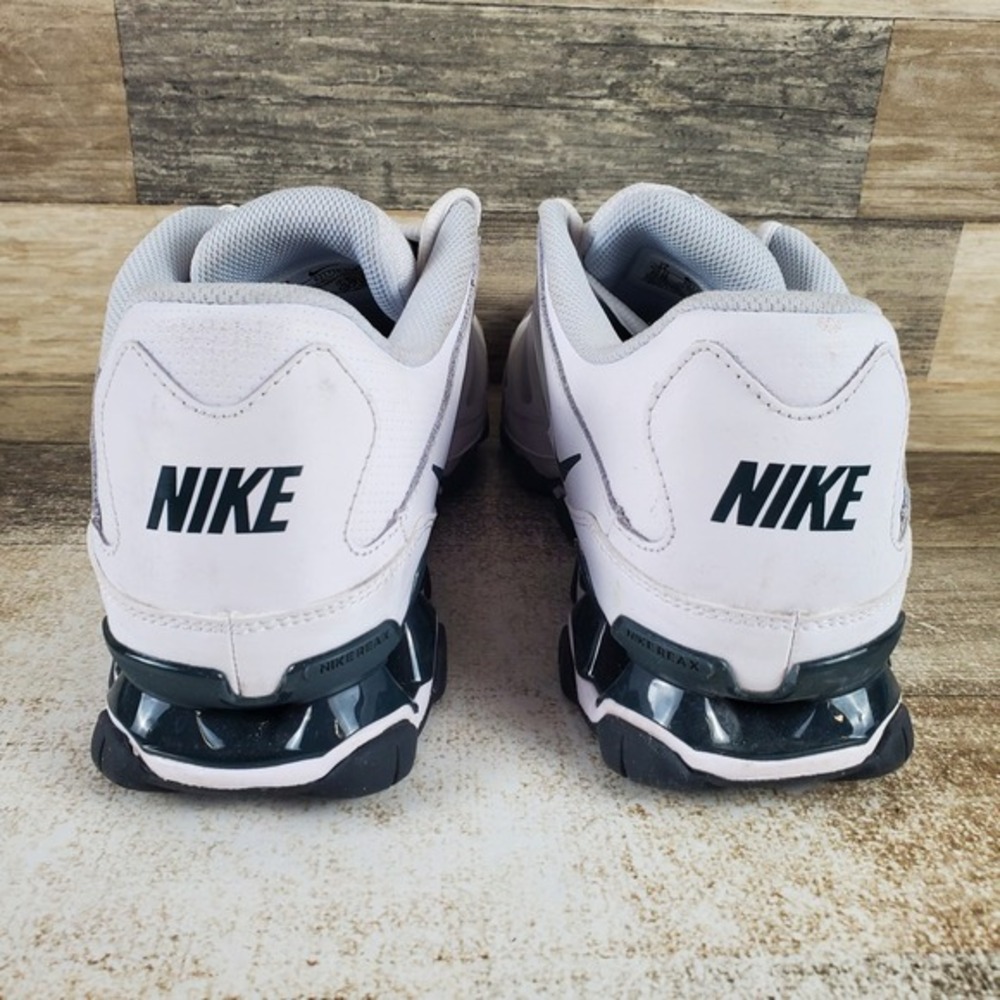 Nike Reax 8 TR Mens Shoes Sz 11 White Metallic Silver Charcl‎ Lace Up Sneakers - Picture 3 of 10